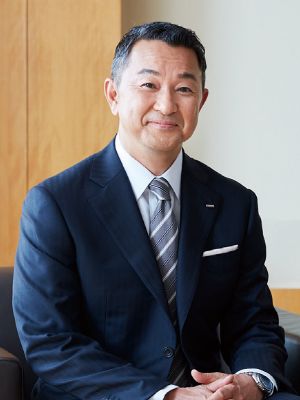 株式会社NTTドコモ　代表取締役社長　前田 義晃 様